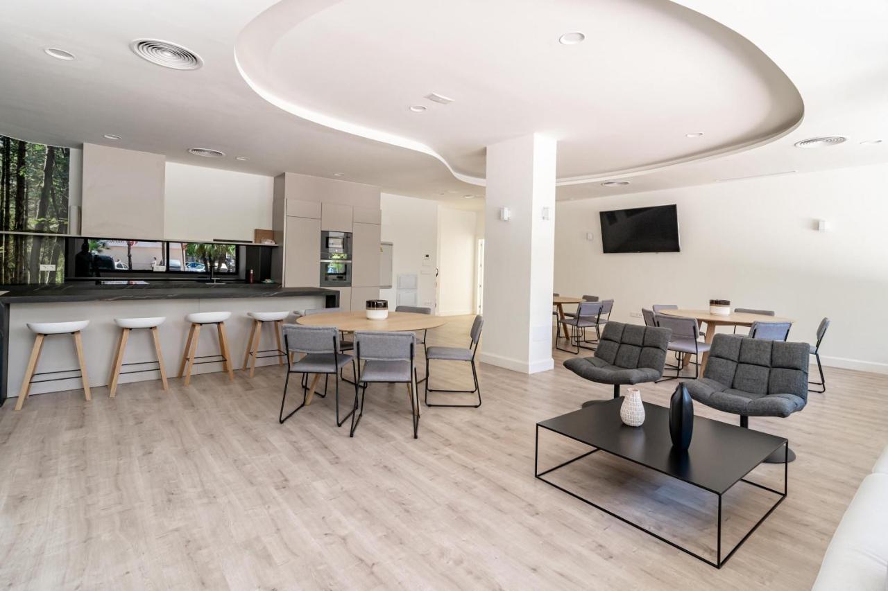 Inf12A- Apartment Close To Beach And Old Town 에스테포나 외부 사진